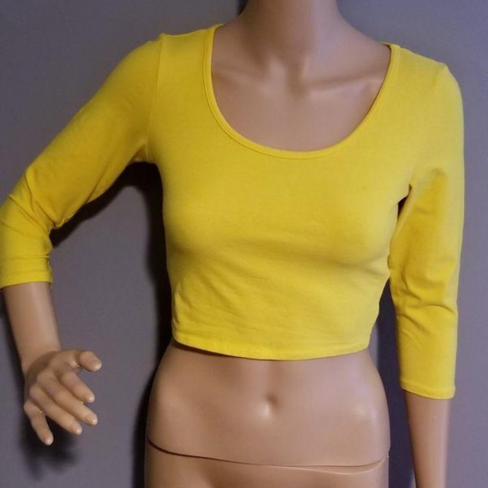 Small Yellow 3/4 Length Sleeve Crop Top
